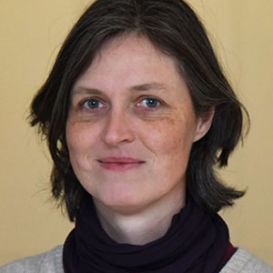 Dr Astrid Schwantes